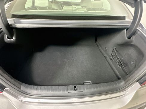 Used 2024 Genesis G70 2.5T RWD image 28
