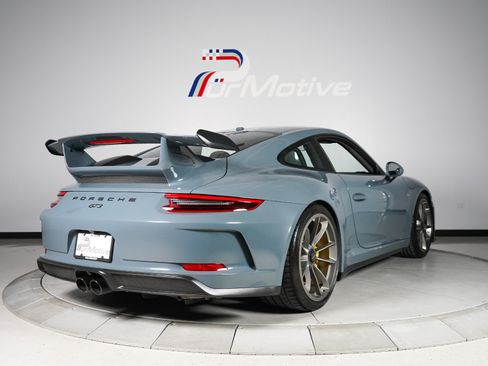 Used 2018 Porsche 911 GT3 RWD image 38