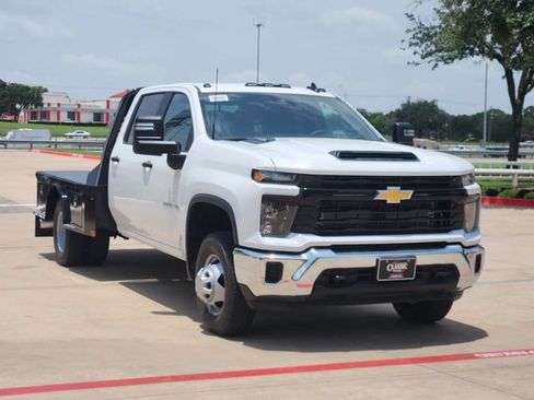 New 2026 Chevrolet Silverado 3500 W/T w/ WT Convenience Package AWD/4WD image 2