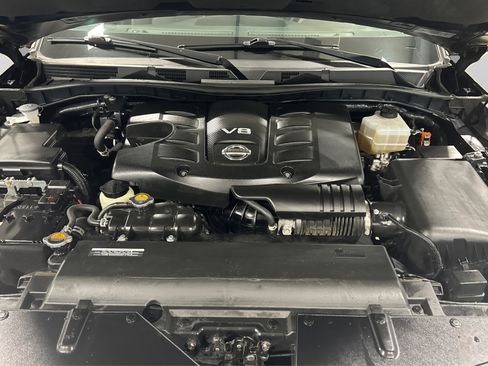 Used 2021 Nissan Armada SV image 11