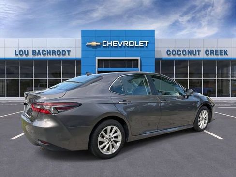 Used 2024 Toyota Camry LE FWD image 8