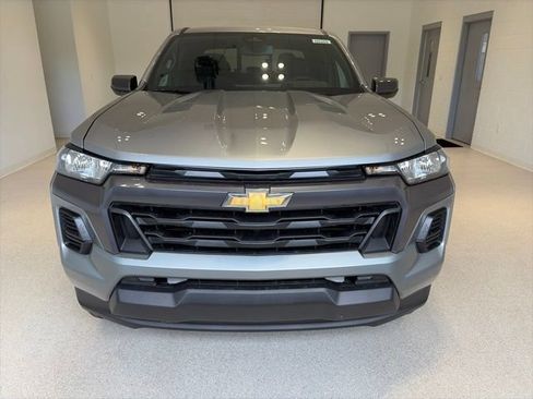 New 2026 Chevrolet Colorado LT w/ Advanced Trailering Package AWD/4WD image 2