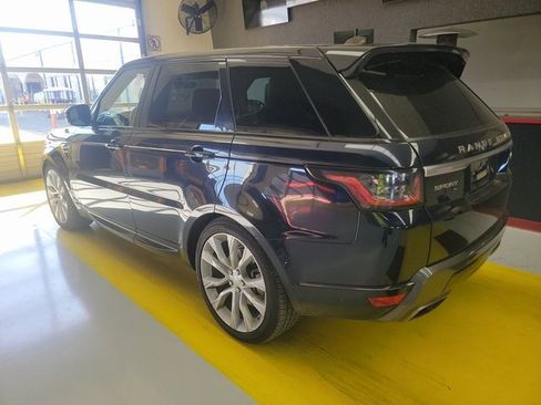 Used 2020 Land Rover Range Rover Sport HSE image 4