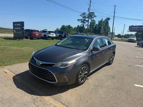 Used 2016 Toyota Avalon XLE FWD image 8