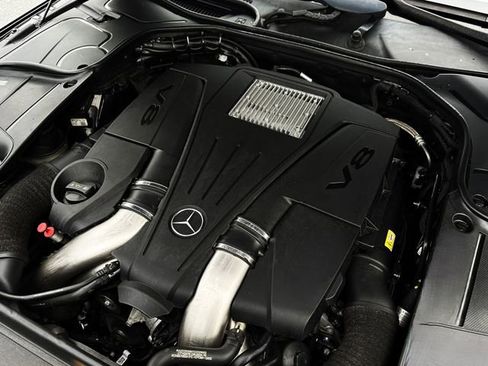 Used 2014 Mercedes-Benz S 550 Sedan w/ Premium 1 Package image 41
