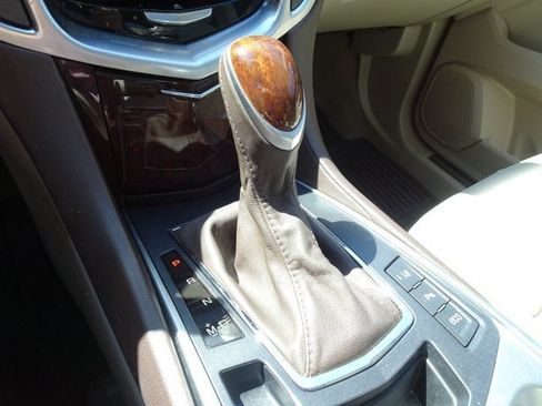 Used 2015 Cadillac SRX Performance w/ Driver Awareness Package FWD image 17