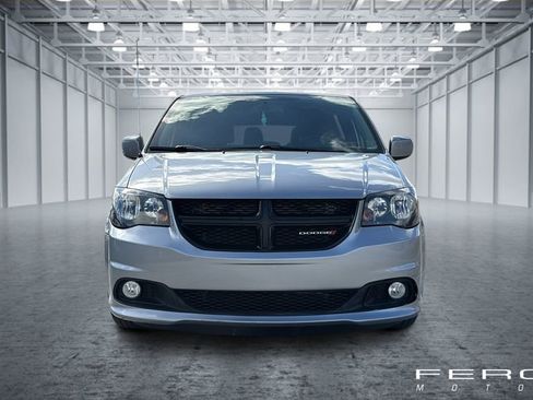 Used 2018 Dodge Grand Caravan SE image 8