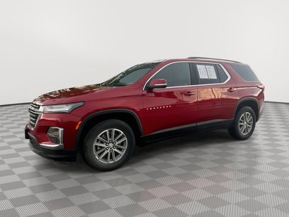 Used 2023 Chevrolet Traverse LT w/ Rear Camera Mirror Package