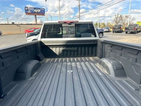 Used 2021 GMC Sierra 2500 AT4 w/ AT4 Premium Plus Package image 15