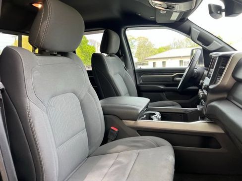 Used 2022 RAM 1500 Big Horn AWD/4WD image 23