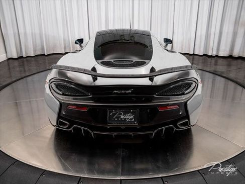 Used 2017 McLaren 570S RWD image 20