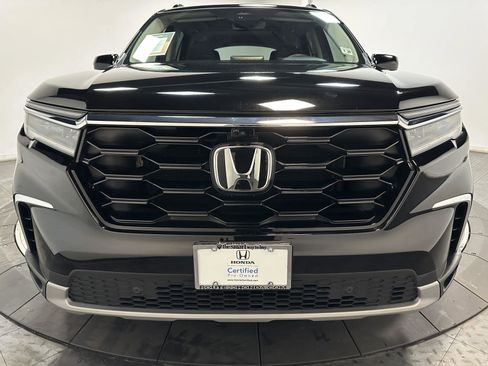 Certified 2023 Honda Pilot Elite image 5