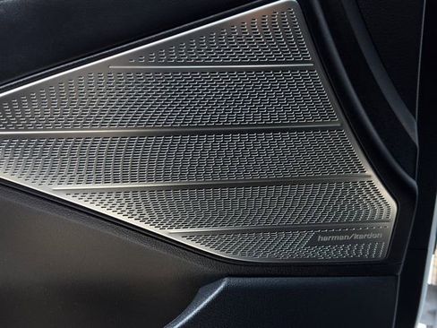 Used 2021 Hyundai Palisade Calligraphy image 25