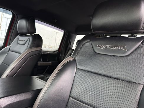 Used 2018 Ford F150 Raptor w/ Equipment Group 801A Mid image 33