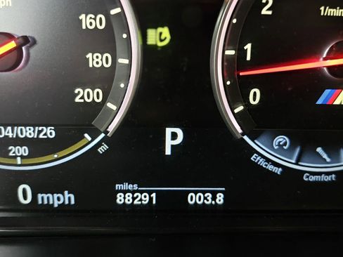 Used 2018 BMW X5 M w/ Executive Package image 40