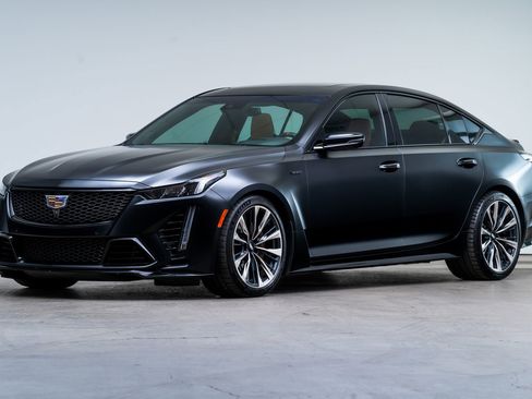 Used 2022 Cadillac CT5 V Blackwing RWD image 3