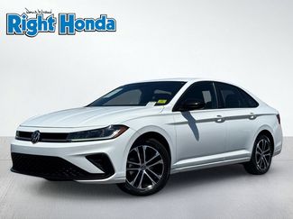 Used 2025 Volkswagen Jetta Sport FWD video 2