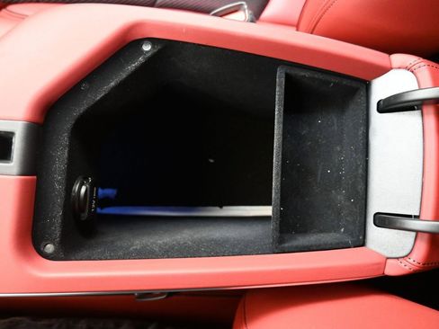 Used 2025 Genesis GV70 2.5T w/ Sport Prestige Package image 35