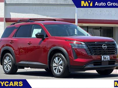 New 2026 Nissan Pathfinder SL w/ Cargo Package