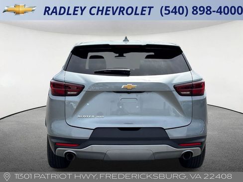 Used 2025 Chevrolet Blazer LT AWD/4WD image 18