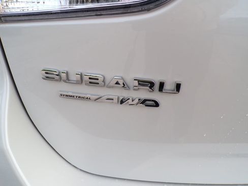 Used 2023 Subaru Forester Premium AWD/4WD image 18