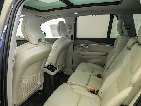 Certified 2023 Volvo XC90 T8 Ultimate w/ Protection Package Premier AWD/4WD image 19