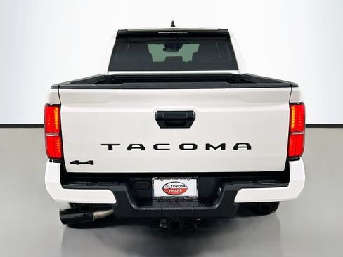 New 2026 Toyota Tacoma SR5 AWD/4WD image 5