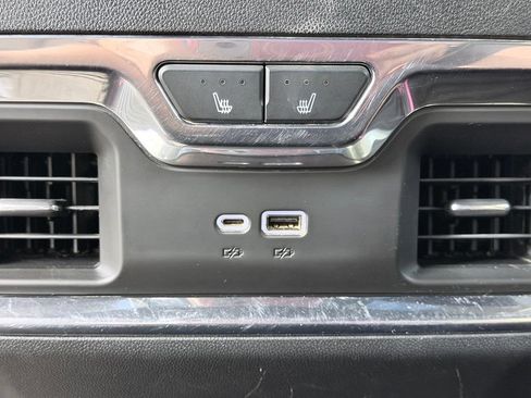 Used 2024 Chevrolet Silverado 3500 High Country w/ Z71 Off-Road Package AWD/4WD image 28