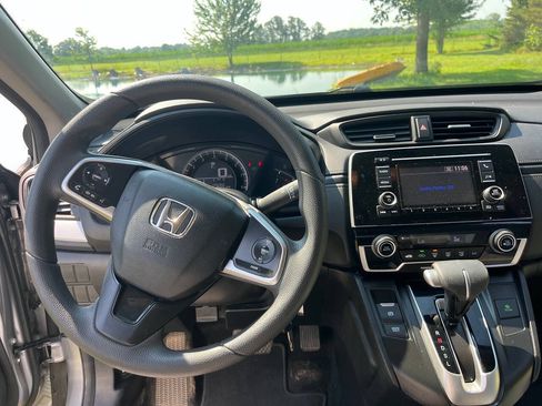 Used 2018 Honda CR-V LX image 7