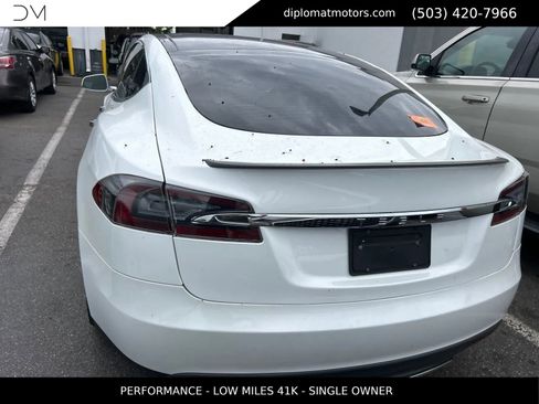 Used 2013 Tesla Model S Performance RWD image 3