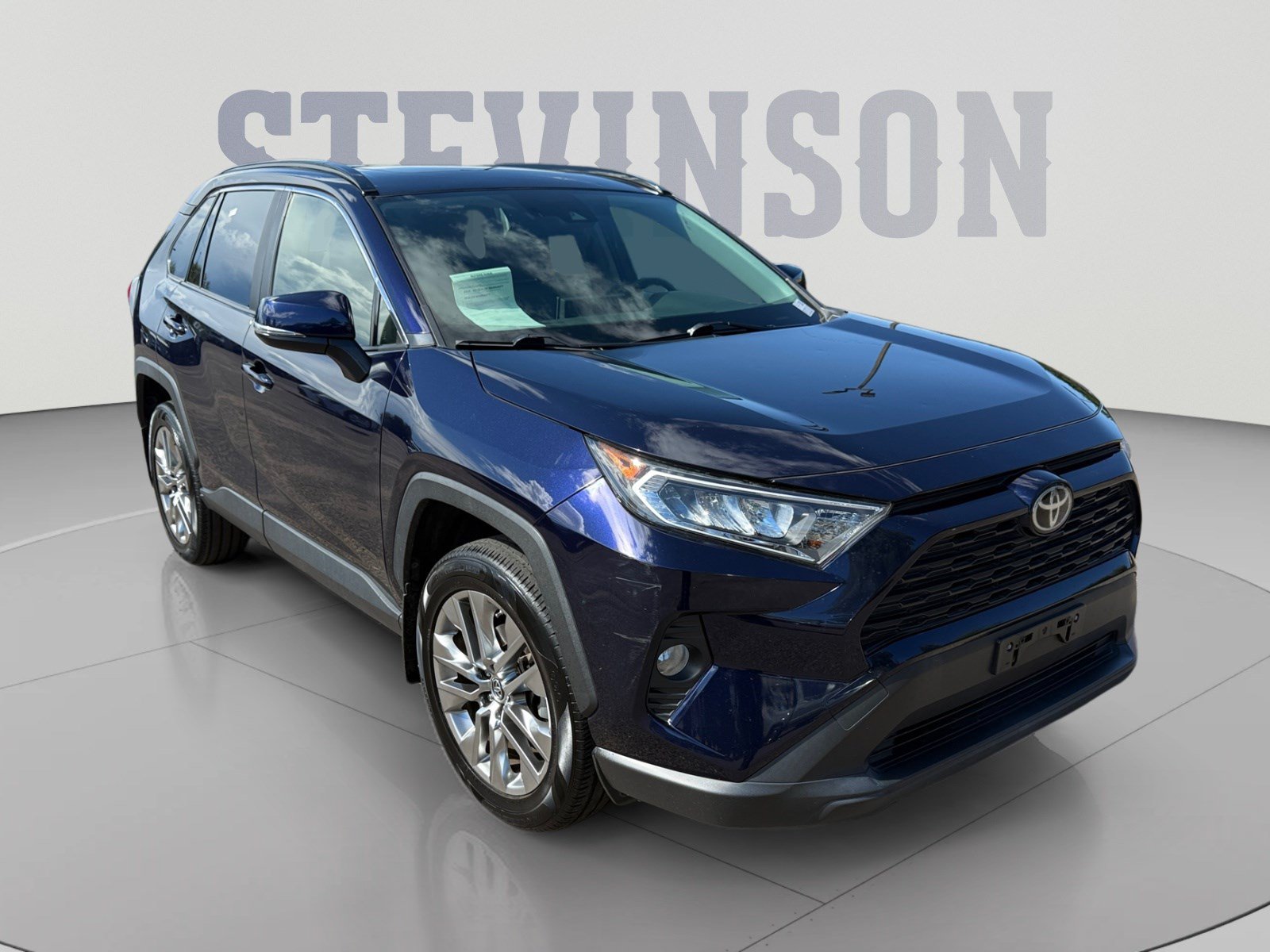 Used 2019 Toyota RAV4 XLE Premium w/ Cold Weather Package AWD/4WD image 7