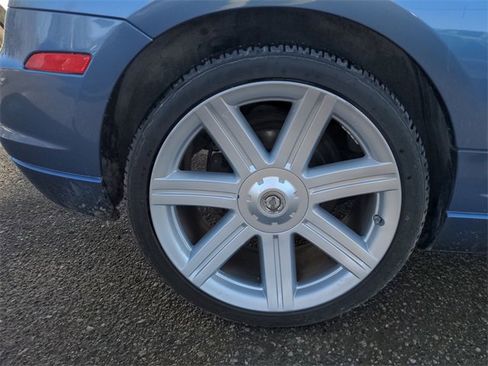 Used 2005 Chrysler Crossfire Limited image 19