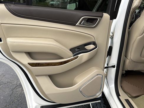 Certified 2016 GMC Yukon Denali w/ Open Road Package image 15