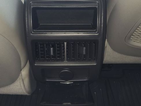Used 2013 Cadillac SRX Performance w/ LPO, Protection Package AWD/4WD image 29