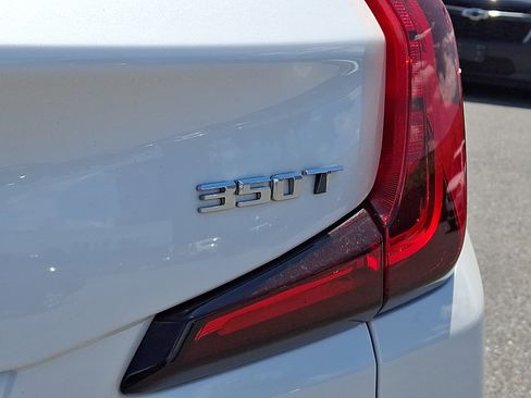 Used 2023 Cadillac XT4 Luxury FWD image 31