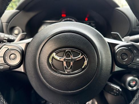 Used 2022 Toyota GR86 image 22