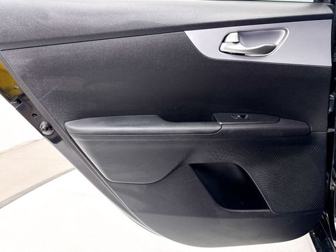 Certified 2022 Kia Forte Sedan FWD image 28
