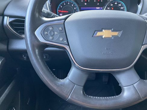 Used 2020 Chevrolet Traverse Premier w/ Redline Edition FWD image 19