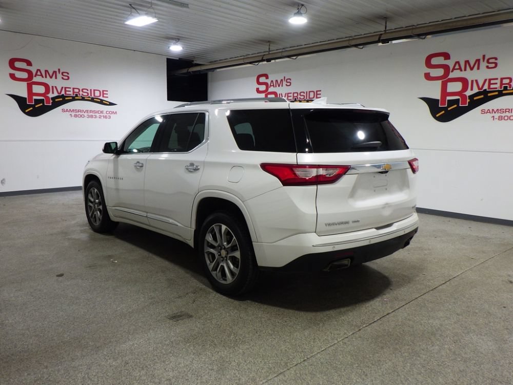 Used 2020 Chevrolet Traverse Premier AWD/4WD image 2