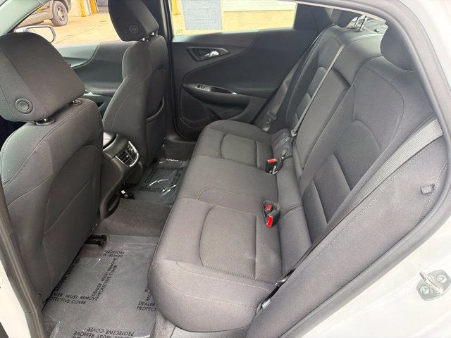 Used 2025 Chevrolet Malibu LT FWD image 15