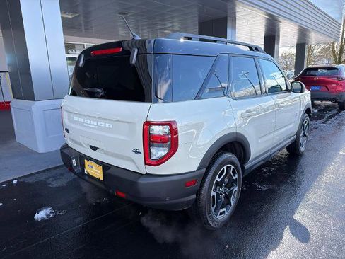 Certified 2024 Ford Bronco Sport Outer Banks w/ Tech Package image 11