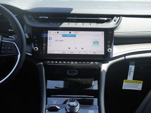 New 2026 Jeep Grand Cherokee Altitude image 25