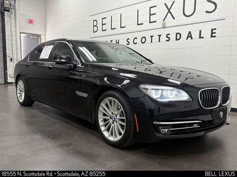 Used 2015 BMW 750Li RWD image 2