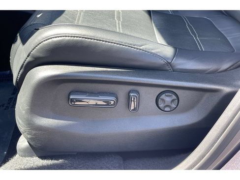 Used 2020 Honda CR-V Touring image 13