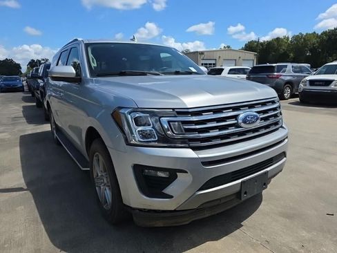 Used 2019 Ford Expedition XLT w/ Equipment Group 202A RWD image 1