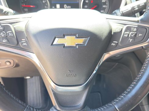 Used 2020 Chevrolet Equinox LT image 23