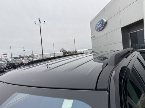 Used 2025 Ford Expedition Active RWD image 10