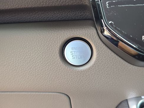 New 2027 Kia Carnival FWD image 27