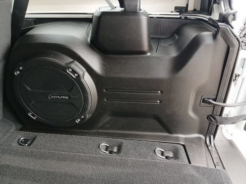 Used 2026 Jeep Wrangler Unlimited Rubicon w/ Safety Group AWD/4WD image 16