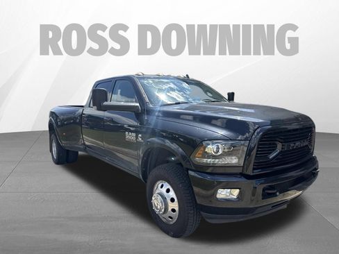 Used 2018 RAM 3500 Laramie w/ Sport Appearance Group AWD/4WD image 3
